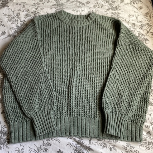 AE Knitted Sweater - Picture 1 of 3